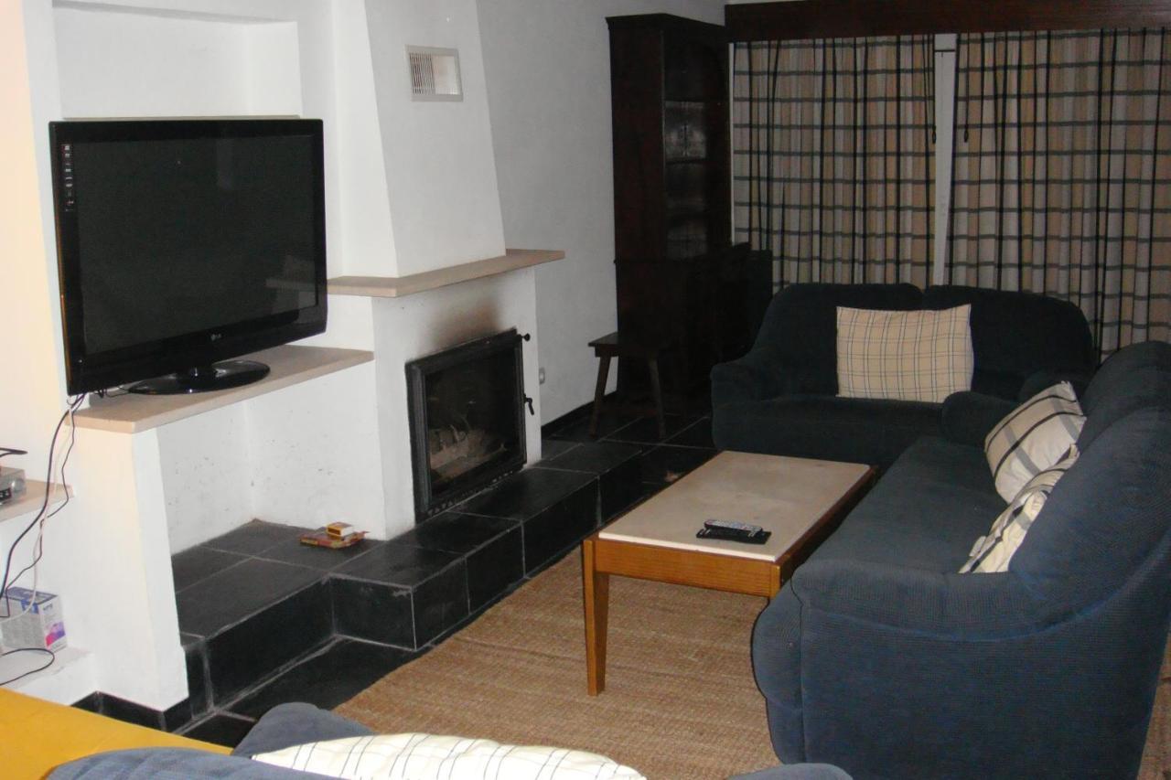 Monte Dos Arneiros Hotel Lavre Bagian luar foto